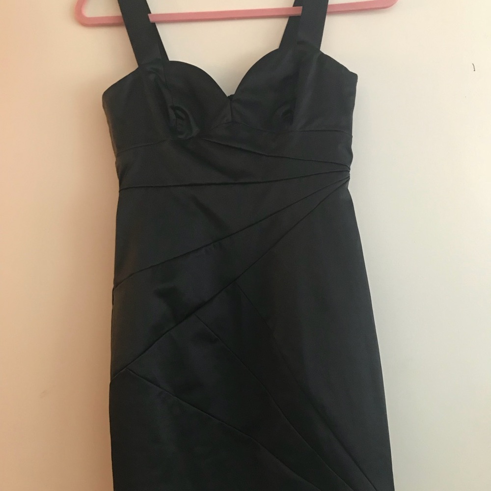 LBD ( little black dress)